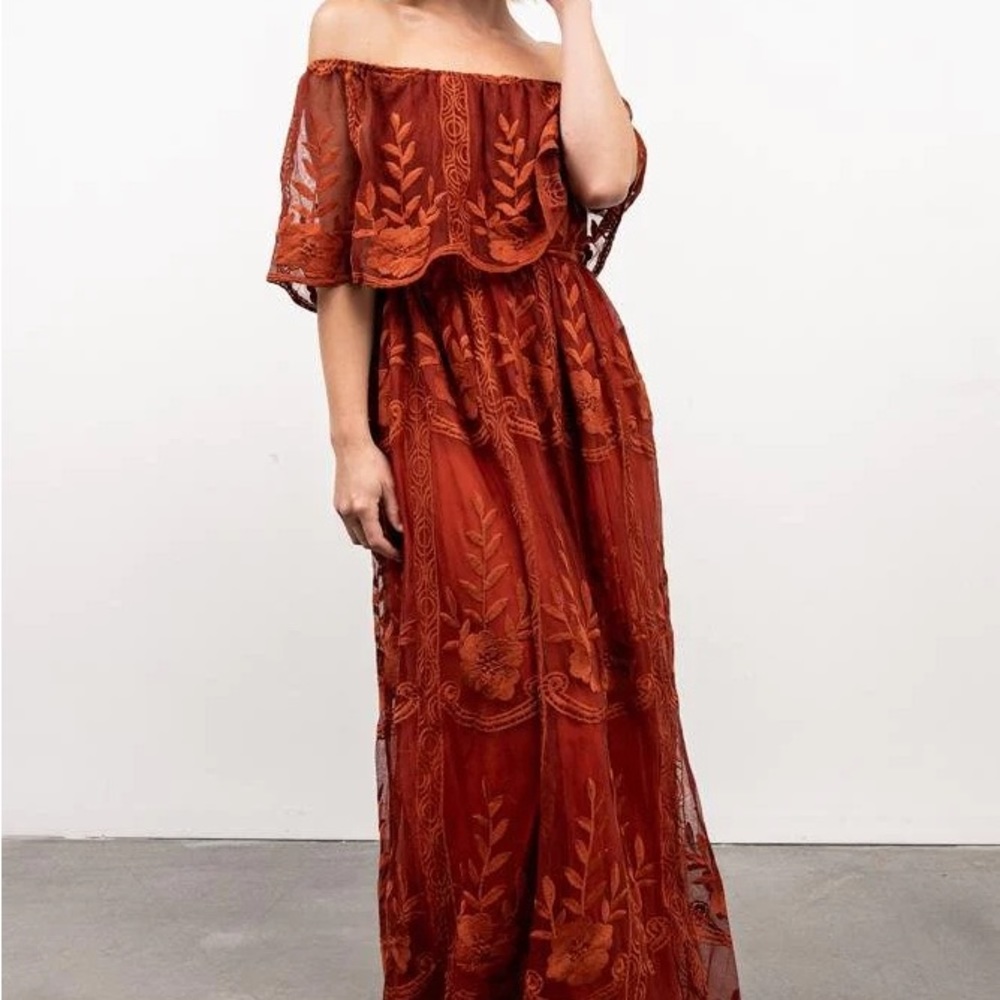 Leon Off Shoulder Rust Lace Maxi Dress
